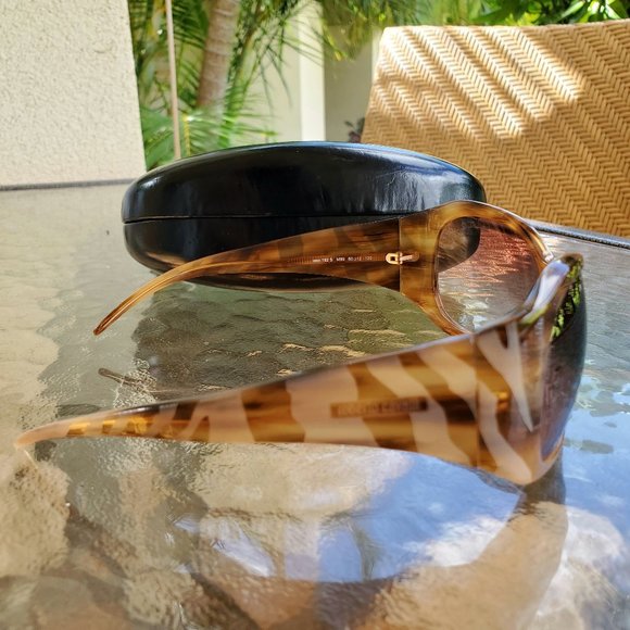 AUTHENTIC Italian Roberto Cavalli Sunglasses, Case main image 9